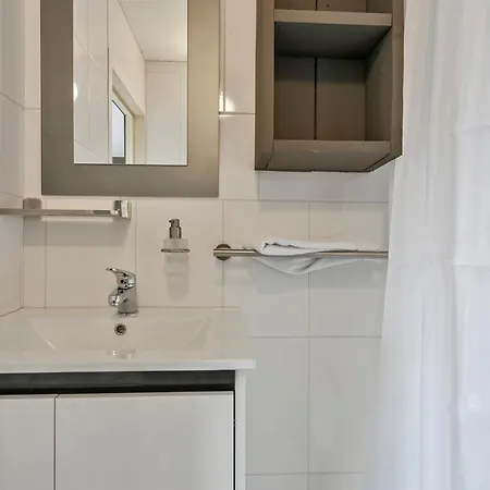 Διαμέρισμα Bright Studio Close To The Beachfront!
